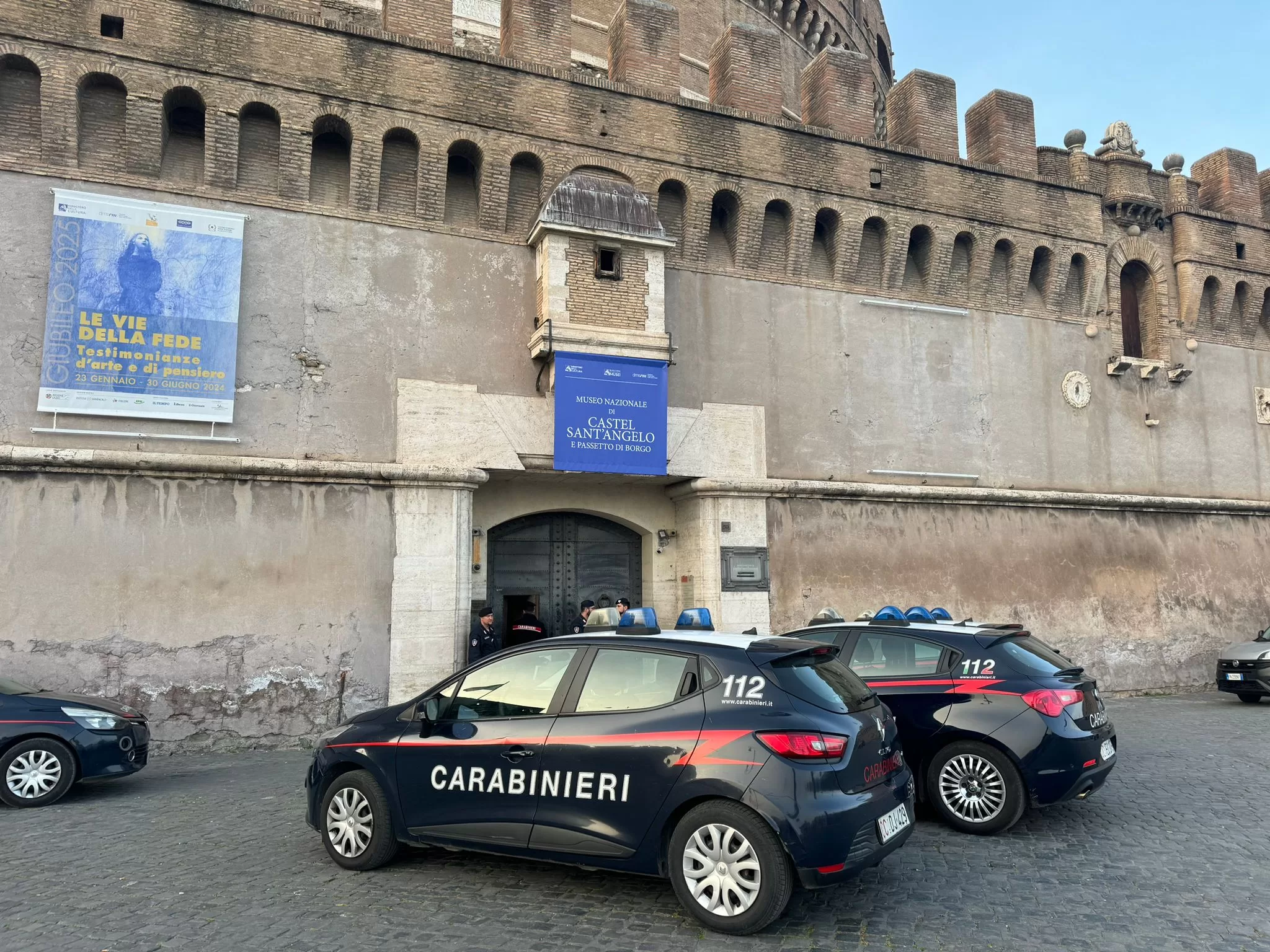 Suicidio vigilante Castel Sant Angelo