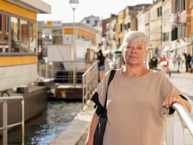 Venezia Lady Pickpocket aggredita borseggiatore