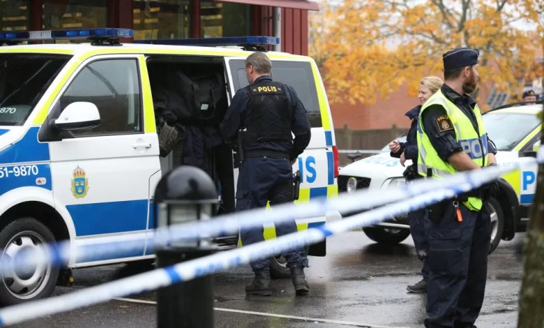finlandia sparatoria scuola bambini feriti fermato aggressore
