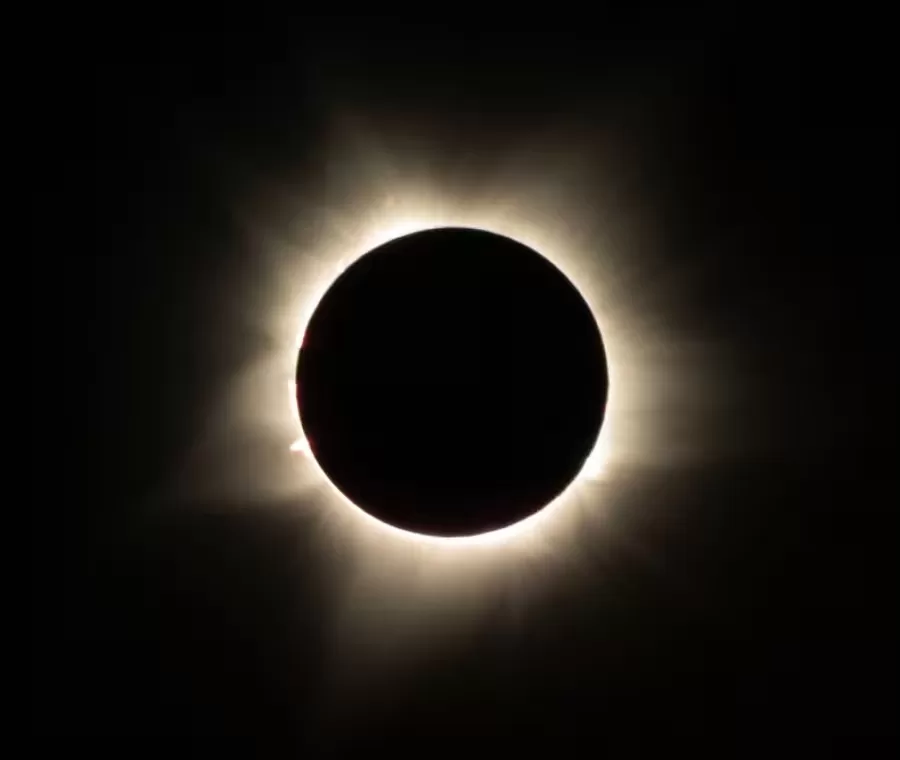 torna-eclissi-totale-sole-dove-vedere-sole-nero-2024