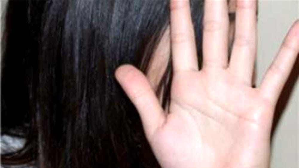 molesta bambina scafati 14 aprile