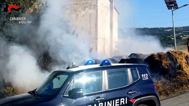 incendio rotoballe fieno guardia lombardi