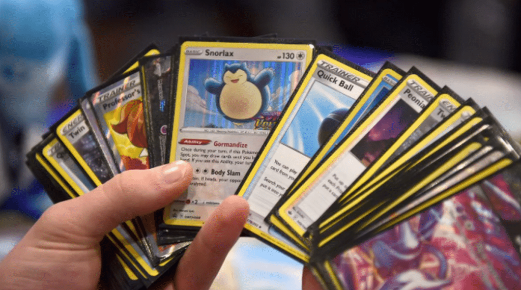 napoli edicolante minacciato spranga ferro carte pokemon